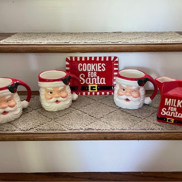 sleigh bell bistro Other - Santa Claus Holiday Mug and Tray Set